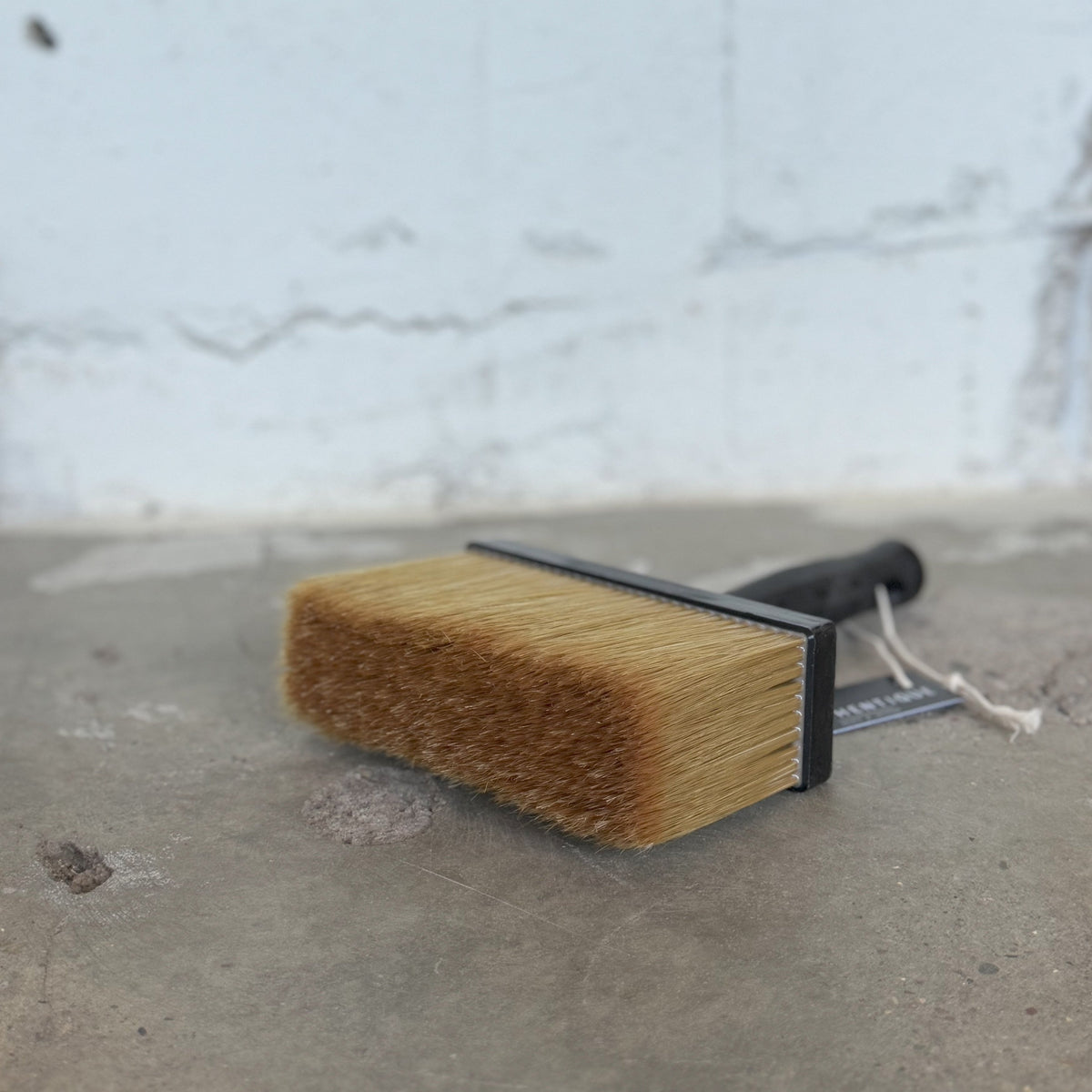 Pinsel in Betonoptik L'Authentique - Traumfarbe